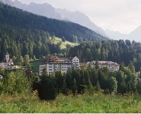 Hotel Robinson Club Schweizerhof 4*