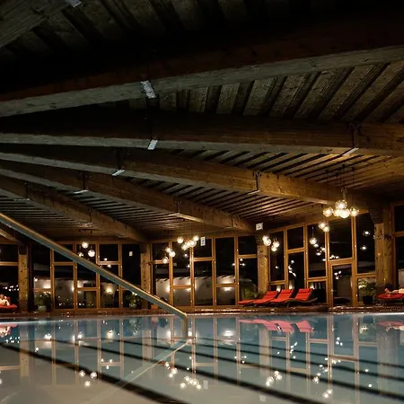 Robinson Club Schweizerhof فندق فولبيرا
