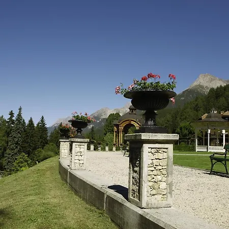 Robinson Club Schweizerhof فندق