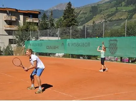 Robinson Club Schweizerhof فندق