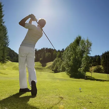 Robinson Club Schweizerhof فندق