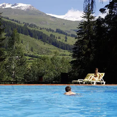Hotel Robinson Club Schweizerhof 4*